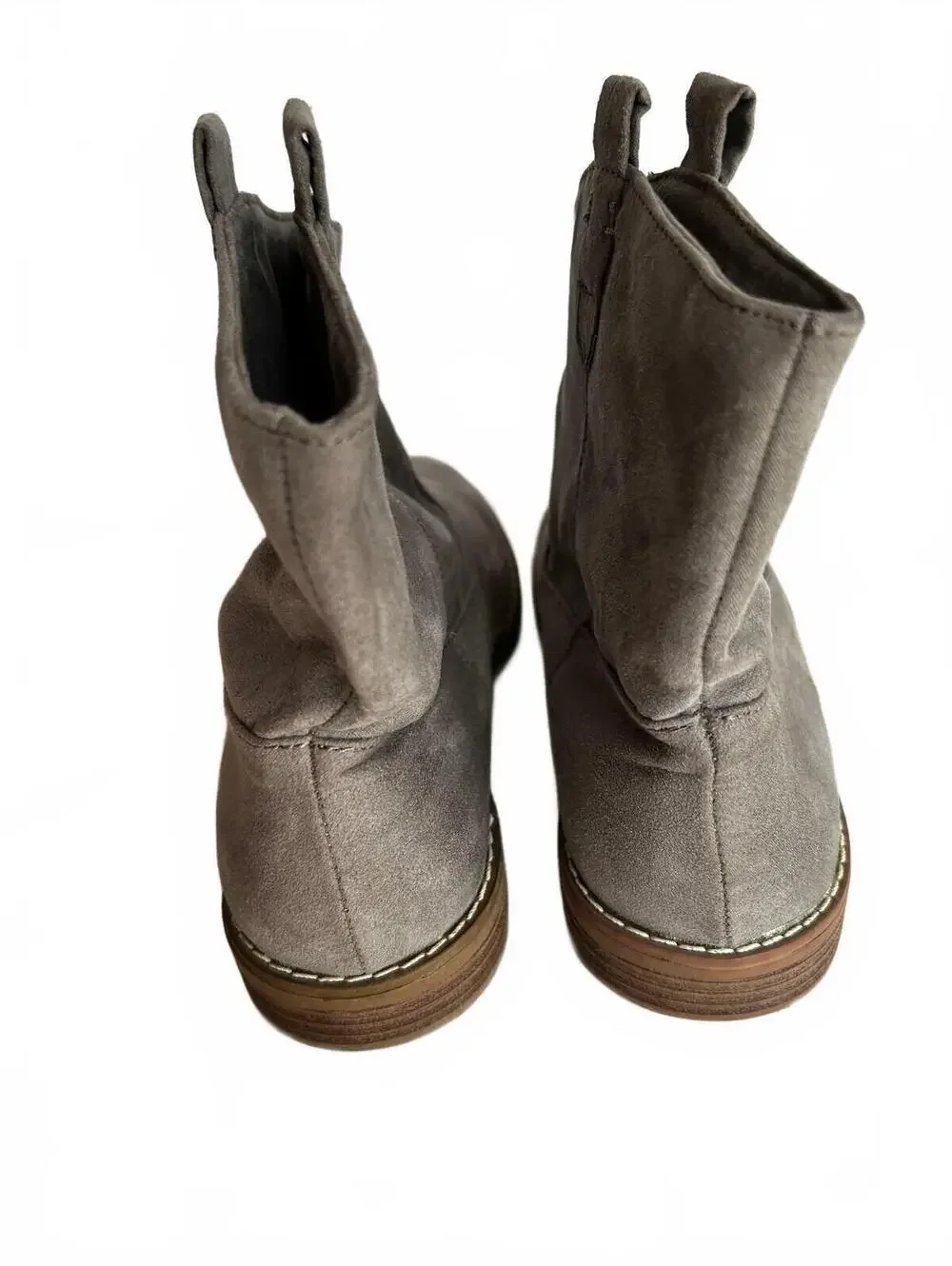 New Old Navy Grey Faux Suede Pull On Ankle Boots Women's Size 8